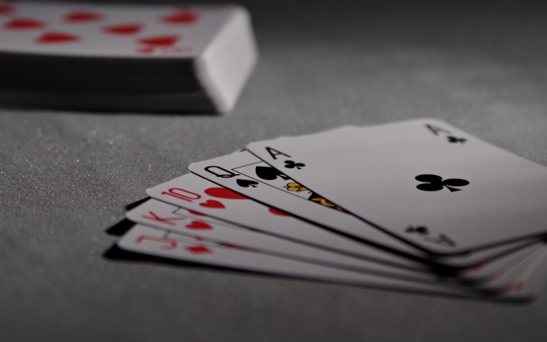 Reconhecido vínculo de emprego entre “dealer” e clube de pôquer de Caxias do Sul